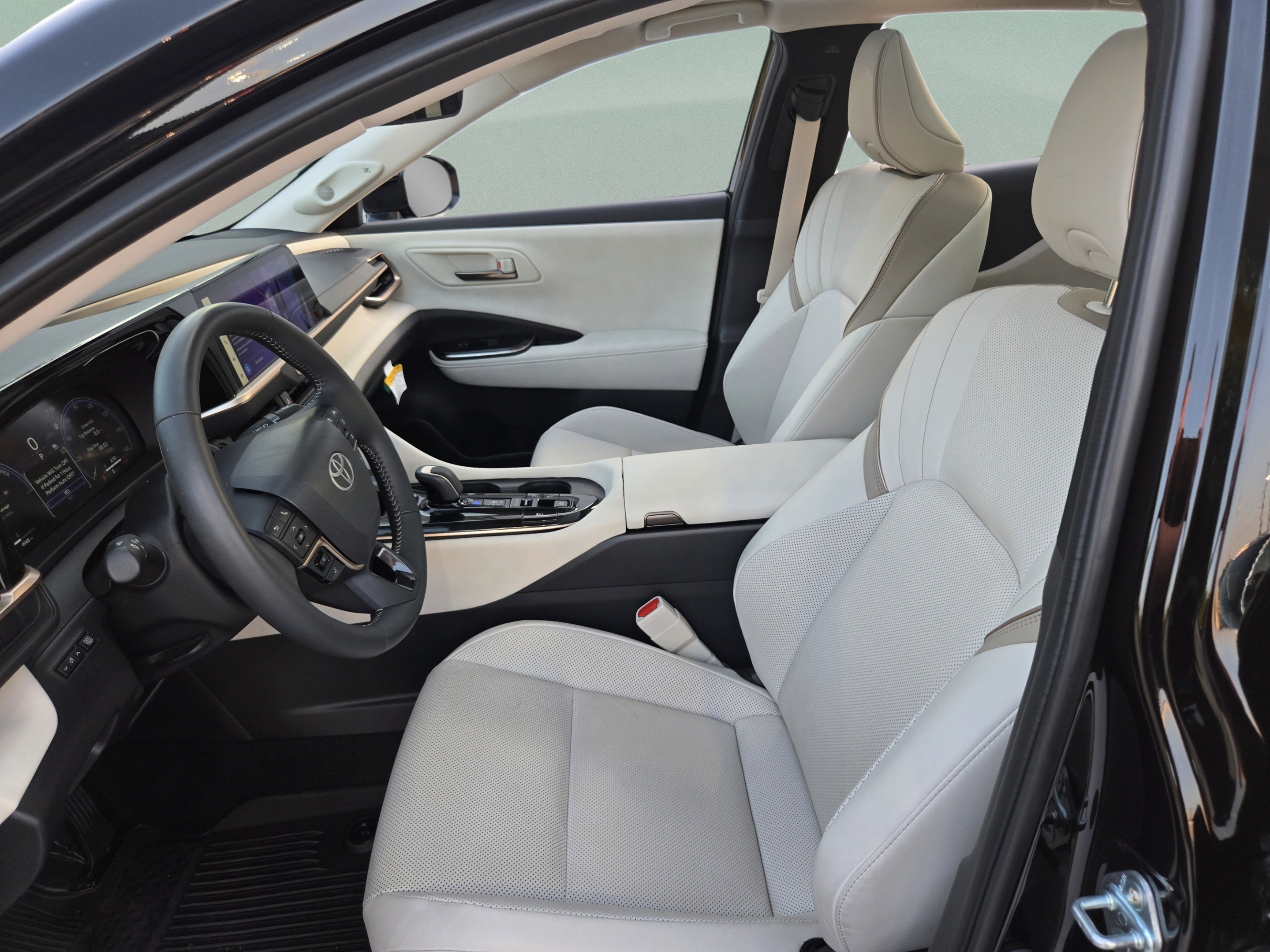 Certified 2026 Toyota Crown w/ Advanced Technology Package AWD/4WD image 13