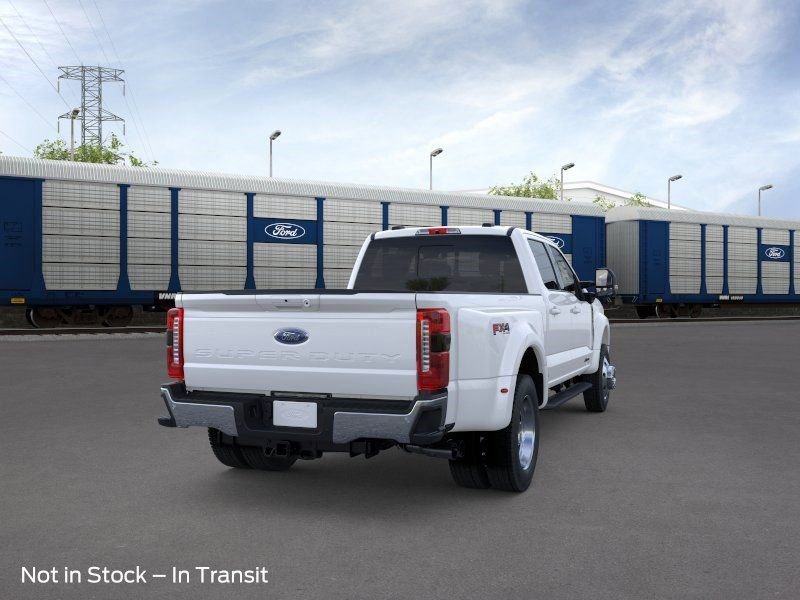 New 2026 Ford F450 Lariat image 9