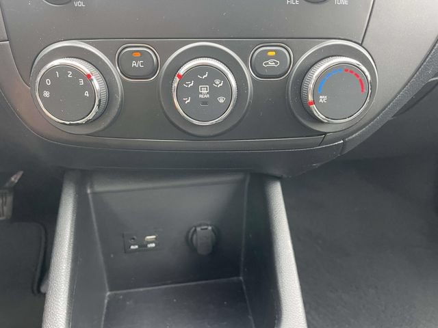 Used 2018 Kia Forte LX FWD image 28