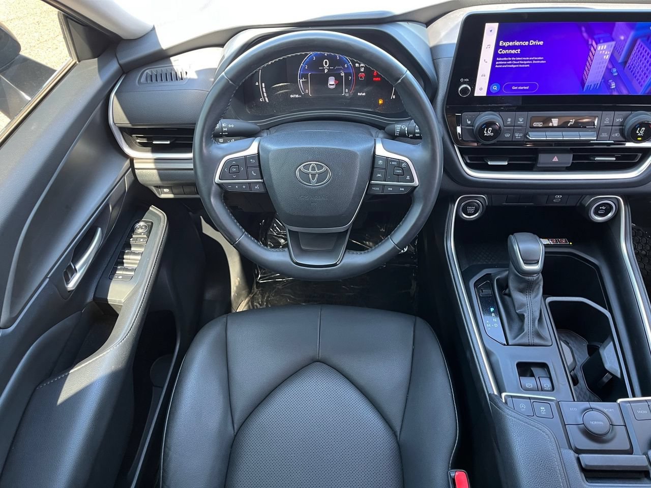 Used 2024 Toyota Grand Highlander FWD image 13