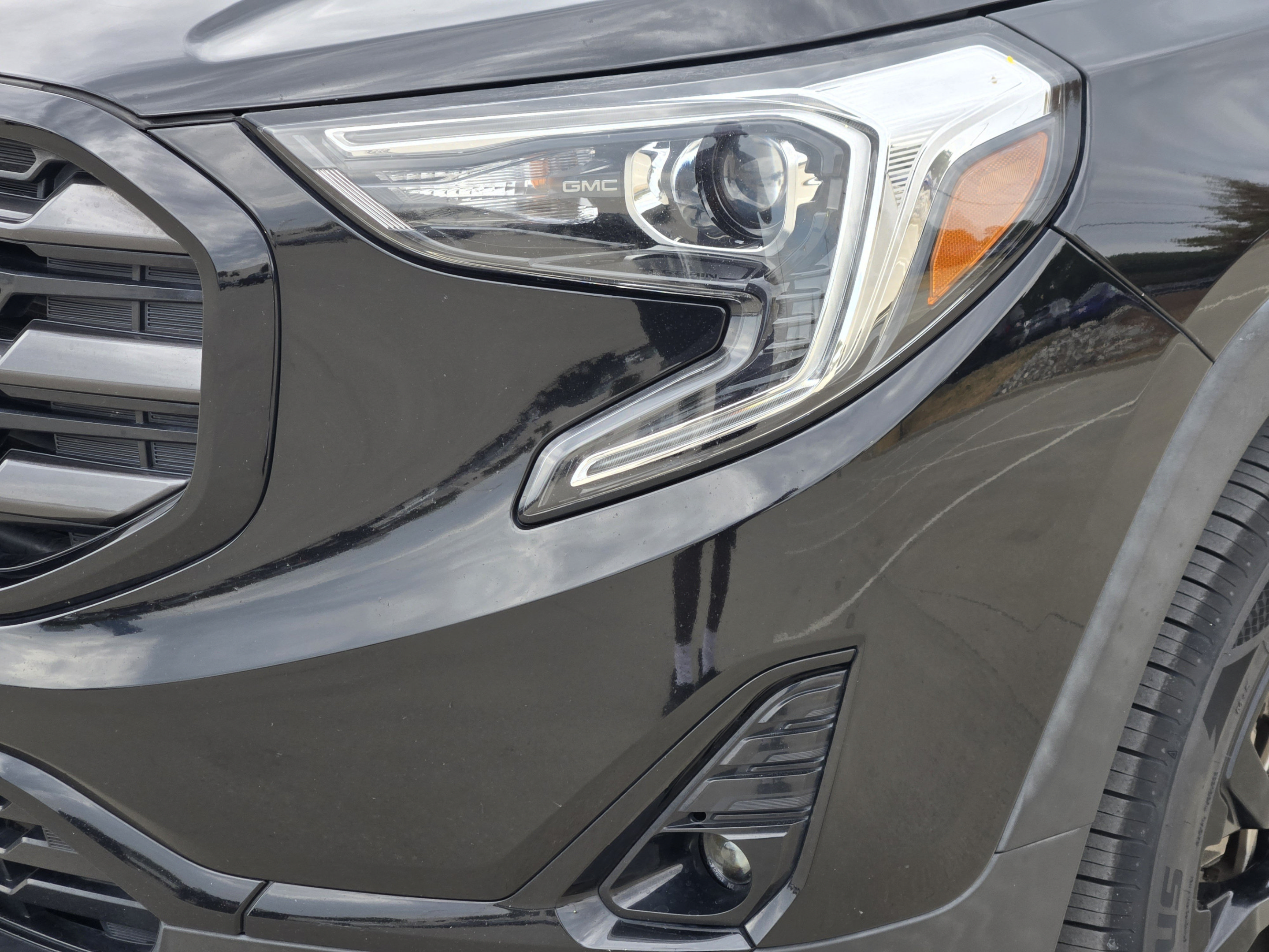 Used 2020 GMC Terrain SLT w/ Preferred Package FWD image 29