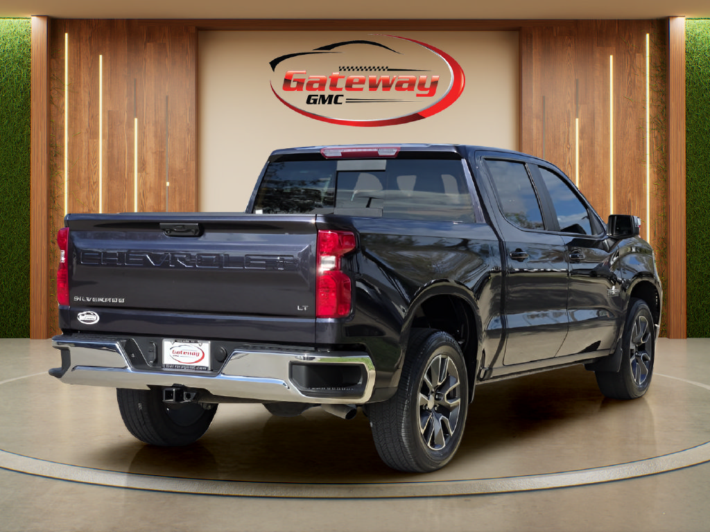 Used 2024 Chevrolet Silverado 1500 LT w/ Convenience Package II RWD image 5