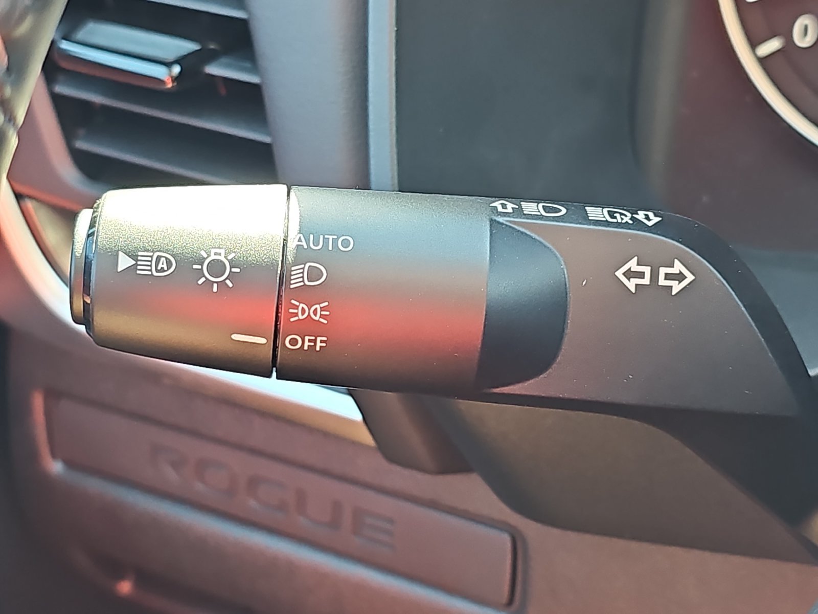 New 2027 Nissan Rogue Dark Armor FWD image 36