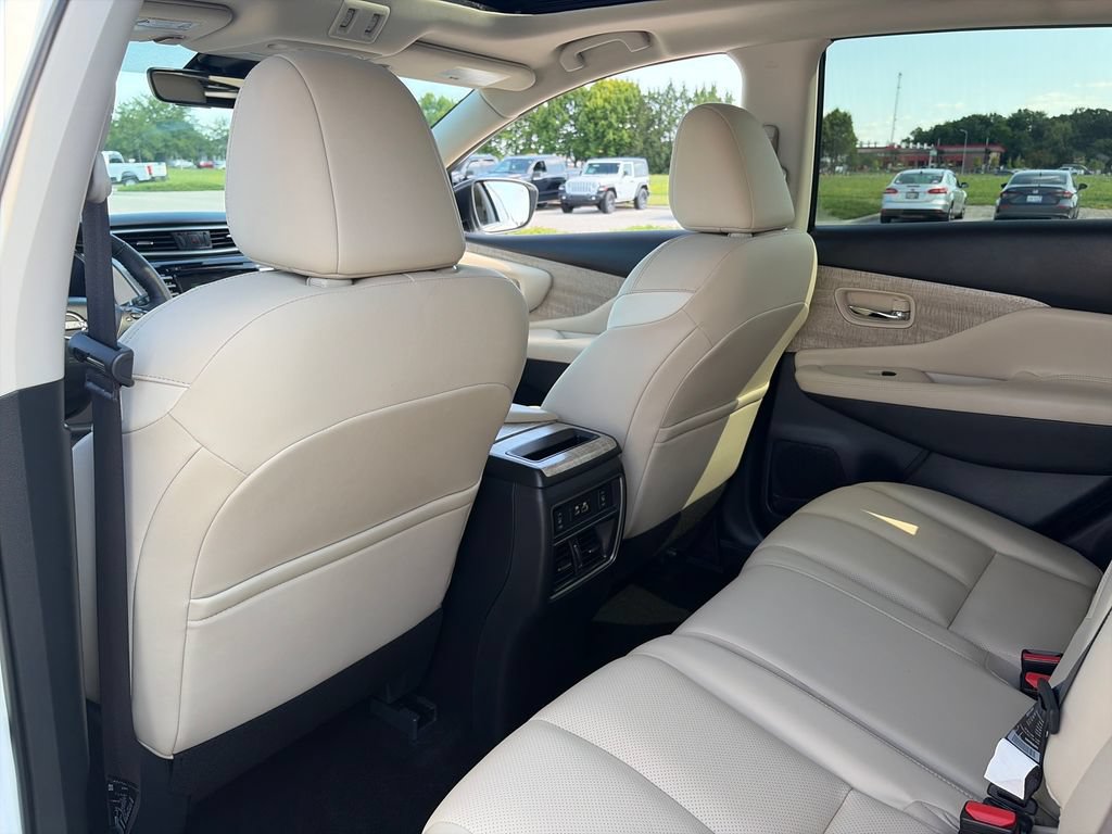 Used 2024 Nissan Murano SL AWD/4WD image 28