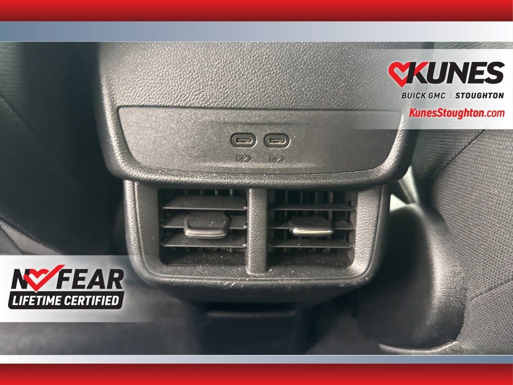 Used 2025 GMC Terrain Elevation image 37