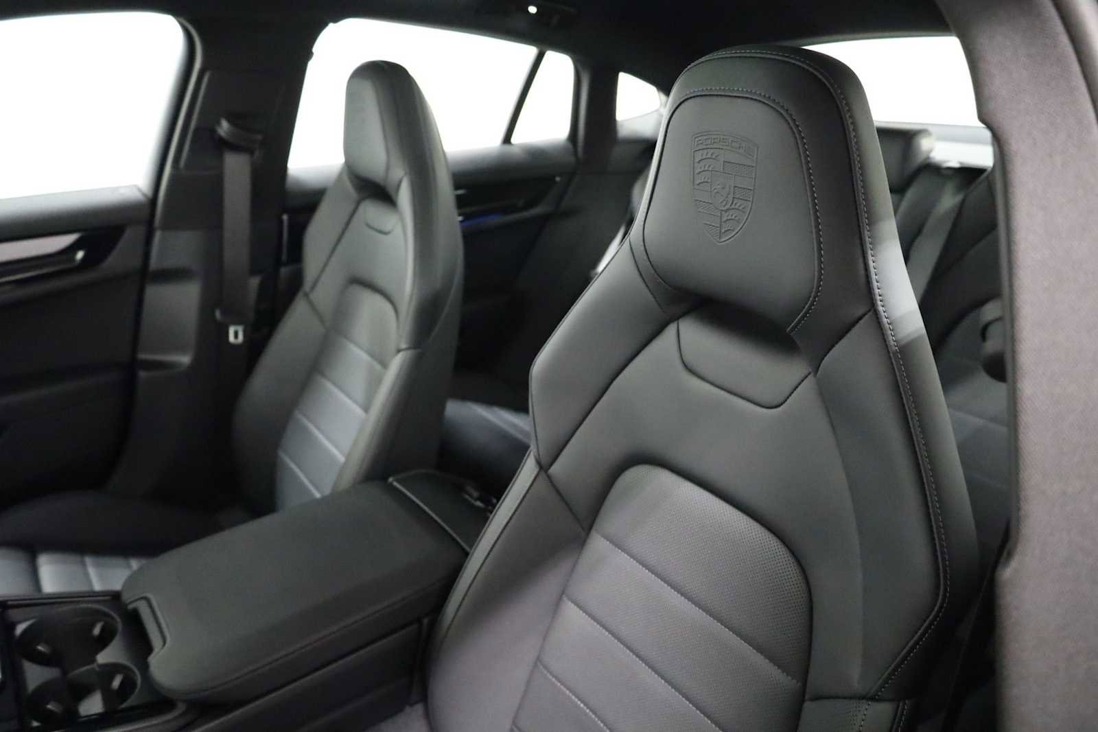 New 2026 Porsche Panamera 4 image 19