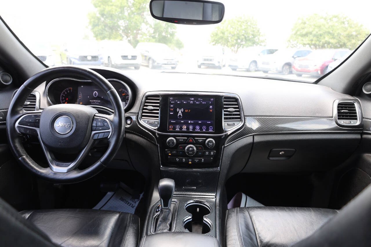 Used 2019 Jeep Grand Cherokee Limited AWD/4WD image 14