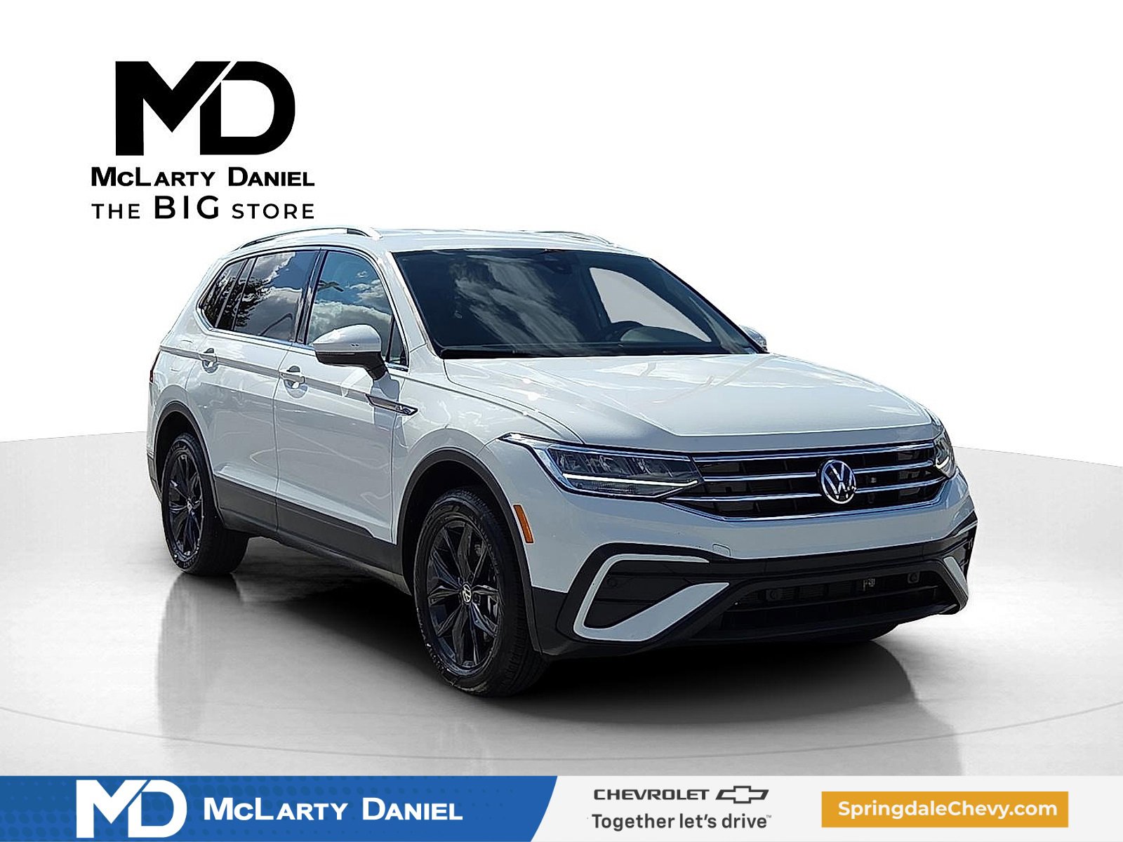 Used 2024 Volkswagen Tiguan SE