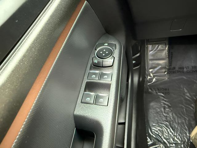 Used 2025 Ford Bronco Sport Outer Banks w/ Outer Banks Tech Package+ AWD/4WD image 22