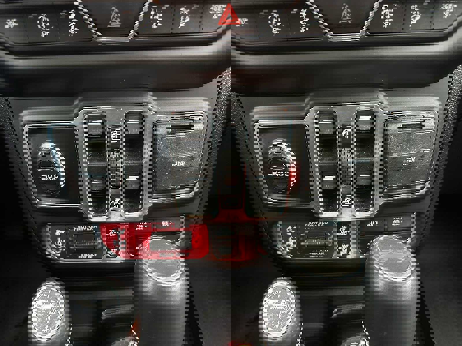 Used 2021 Jeep Wrangler Unlimited Rubicon image 31