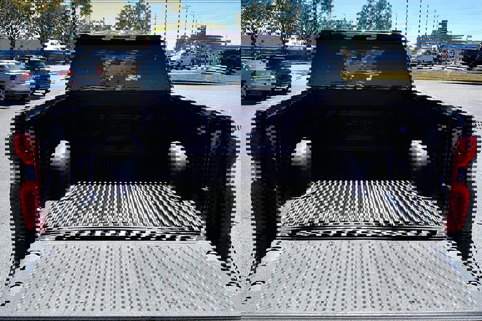 Certified 2025 Chevrolet Silverado 1500 LT image 7