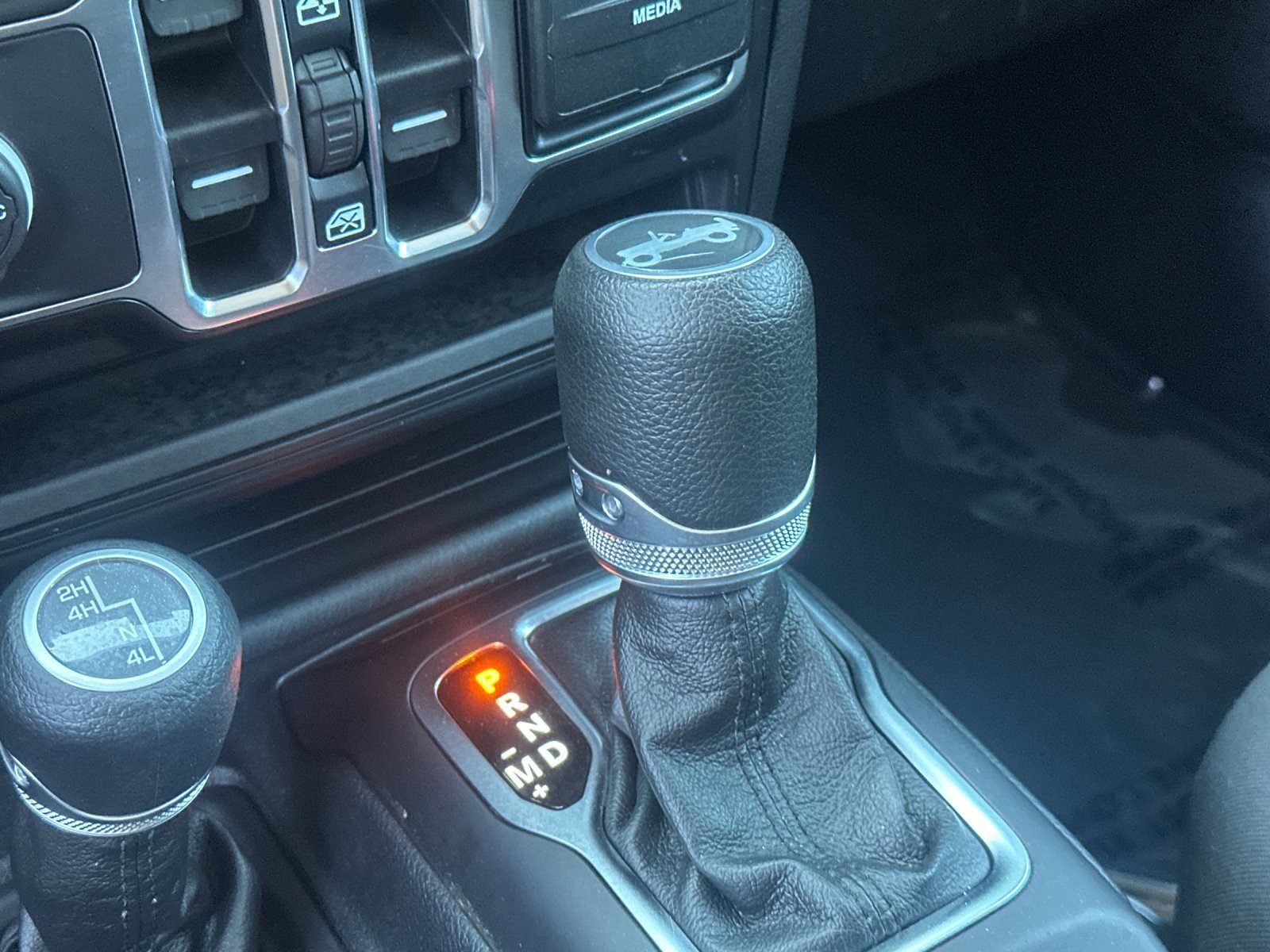 Used 2020 Jeep Wrangler Unlimited Sport S AWD/4WD image 22