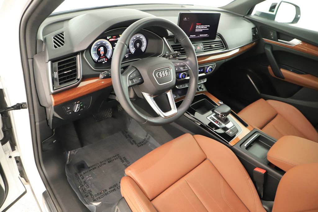Certified 2022 Audi Q5 e Premium w/ Convenience Package image 14