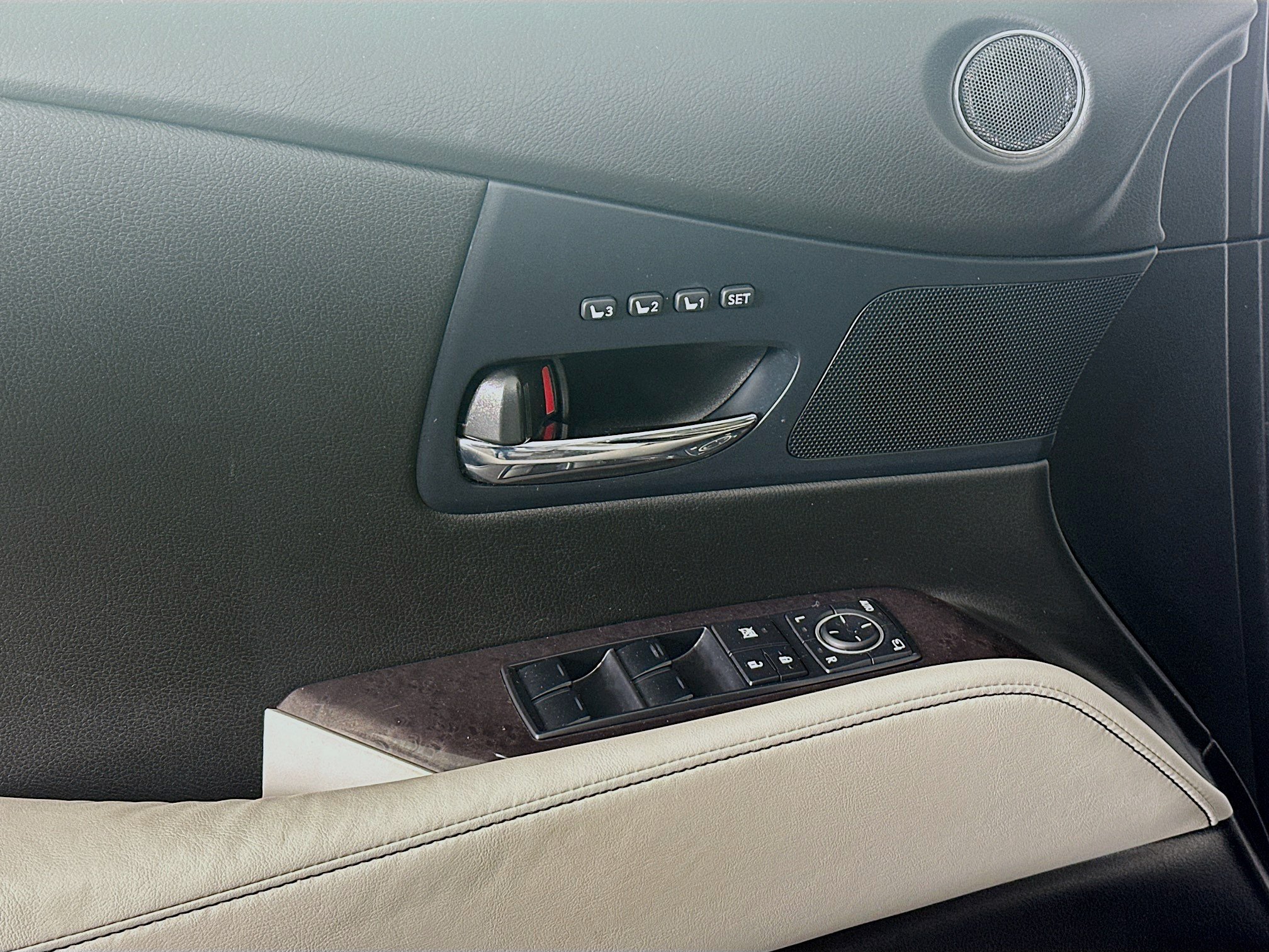 Used 2013 Lexus RX 350 AWD w/ Navigation Pkg image 15