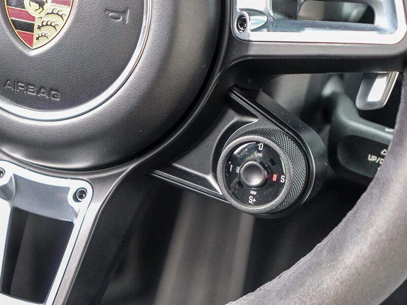 Used 2019 Porsche 911 Carrera GTS RWD image 41