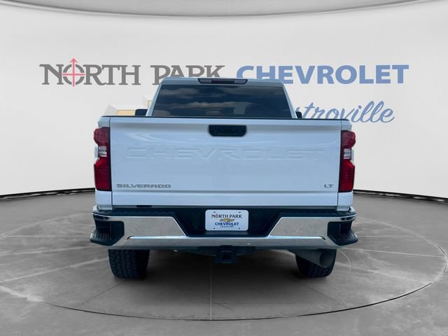 Used 2024 Chevrolet Silverado 2500 LT AWD/4WD image 6