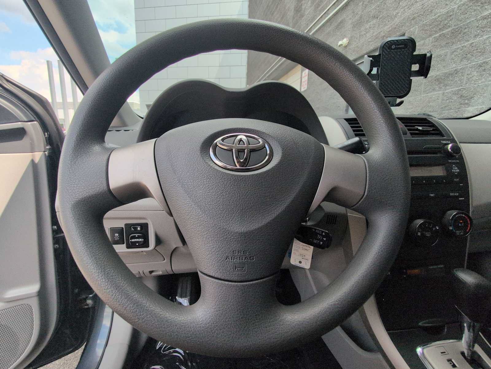 Used 2010 Toyota Corolla LE FWD image 21