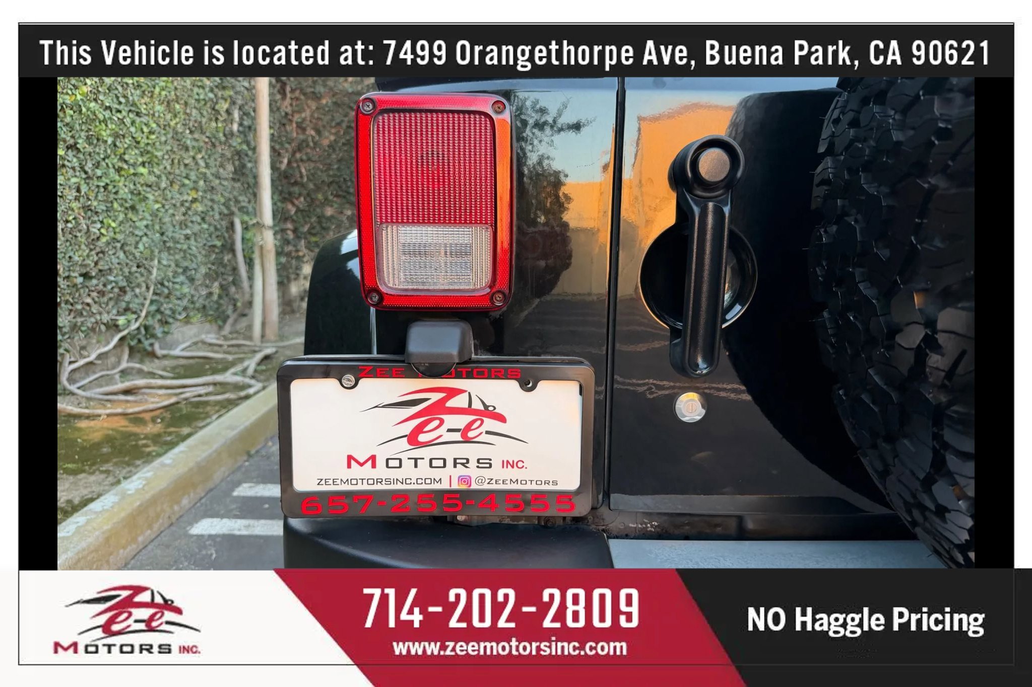 Used 2013 Jeep Wrangler Unlimited Sahara w/ Connectivity Group image 16