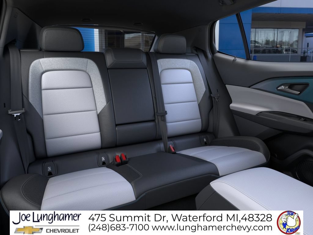 New 2026 Chevrolet Equinox EV LT FWD image 18