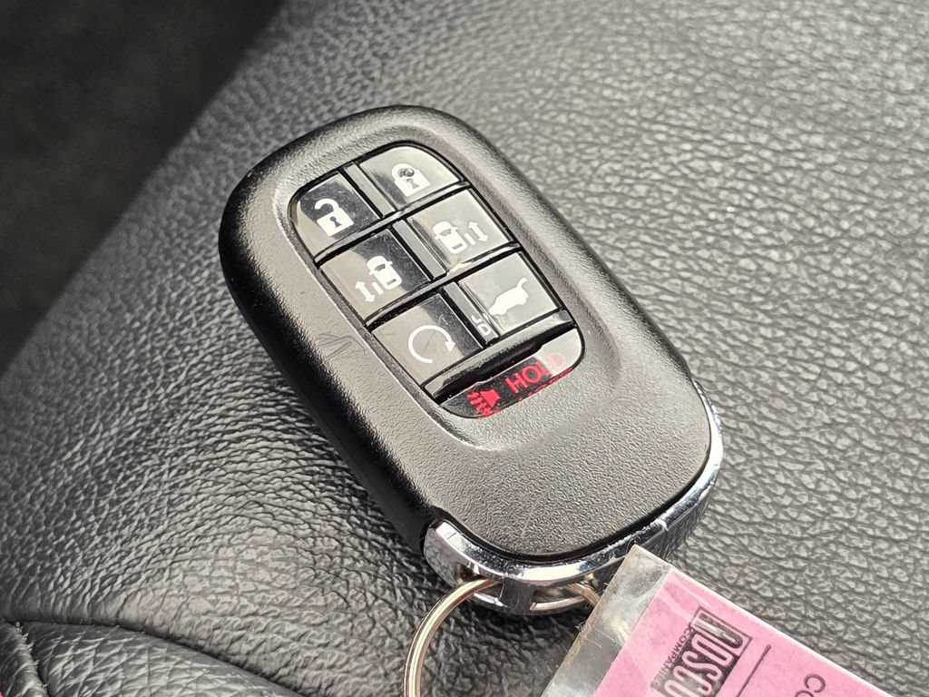 Used 2025 Honda Odyssey Sport-L image 32