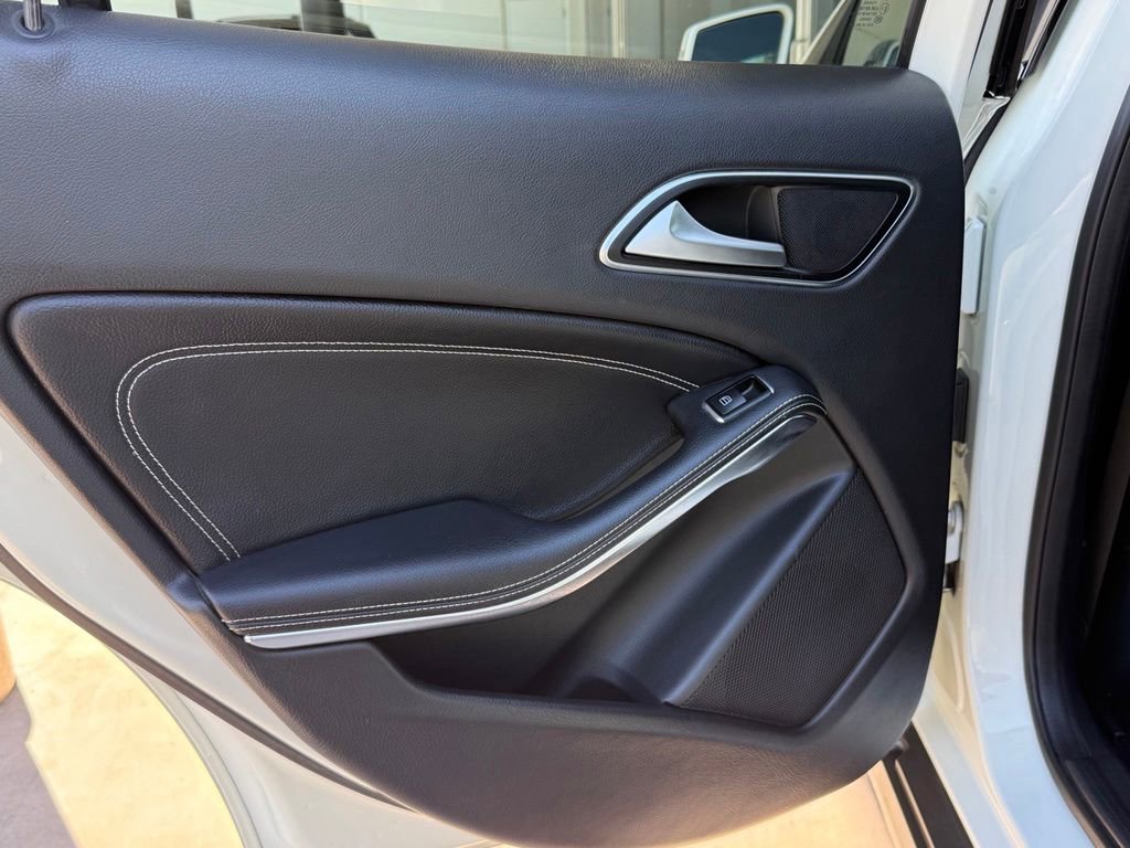 Certified 2017 Mercedes-Benz GLA 250 4MATIC image 23