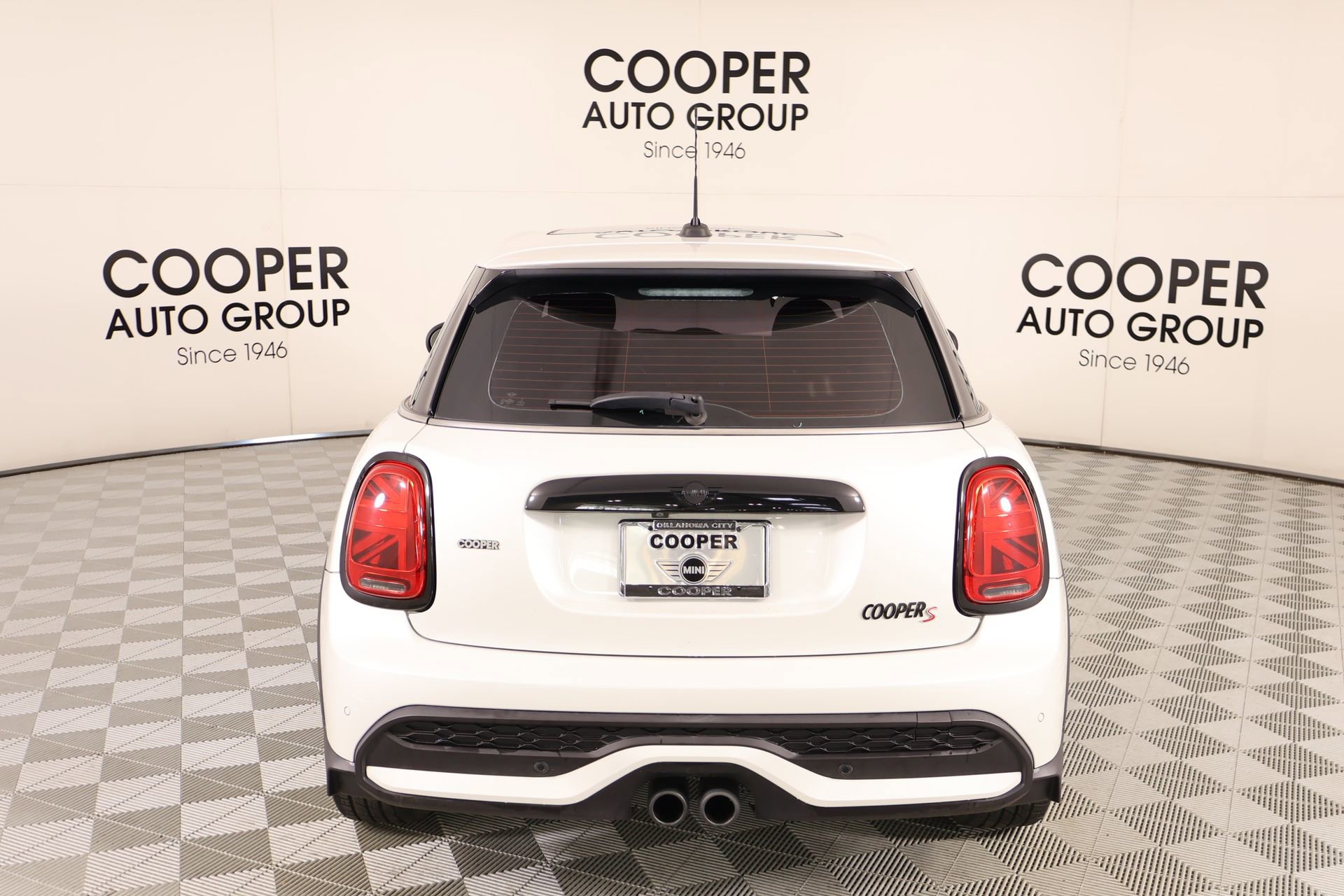Used 2023 MINI Cooper S image 23
