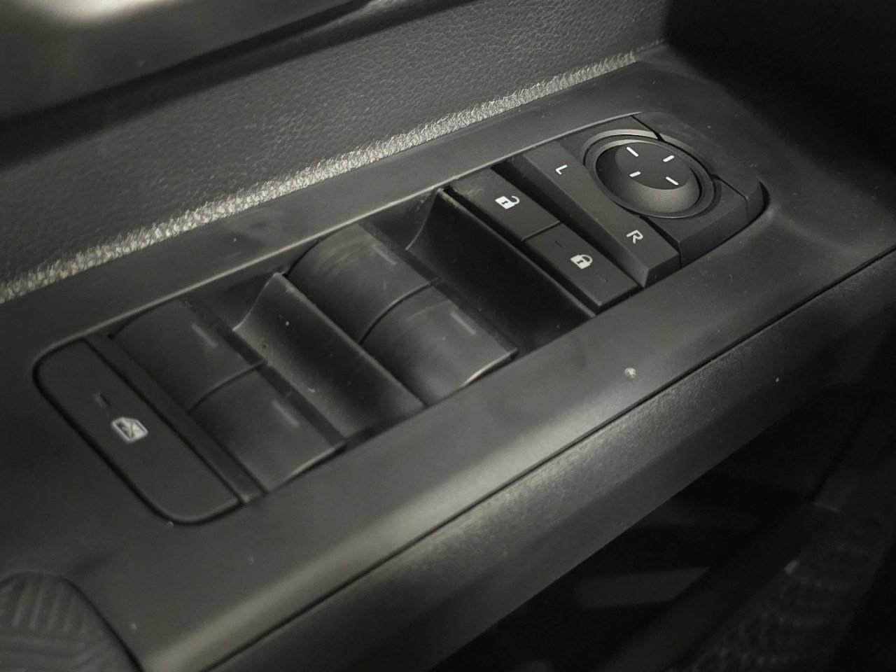 New 2026 Toyota Tacoma TRD Off-Road image 24