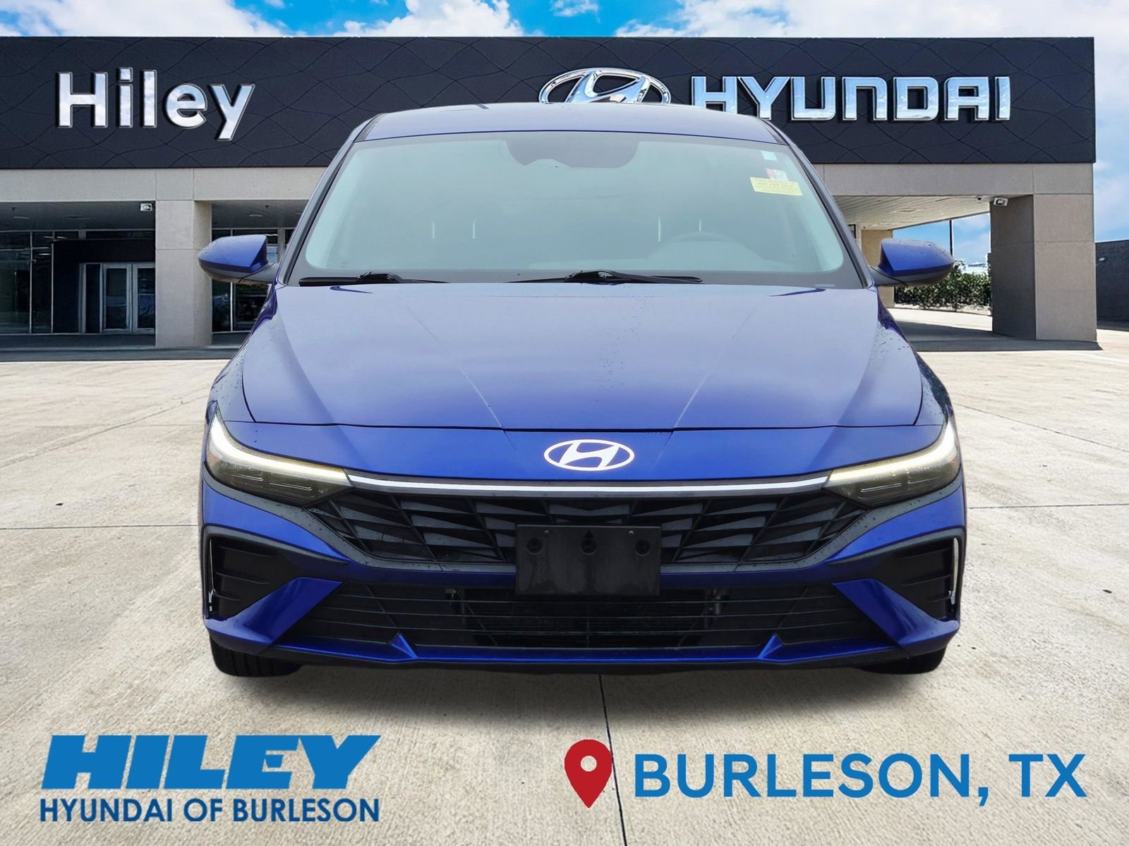 Certified 2024 Hyundai Elantra Blue FWD image 7