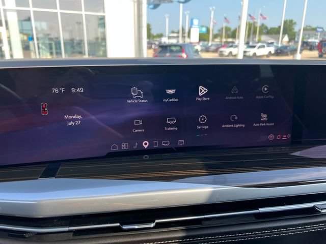 Certified 2025 Cadillac Escalade Premium Luxury AWD/4WD image 28
