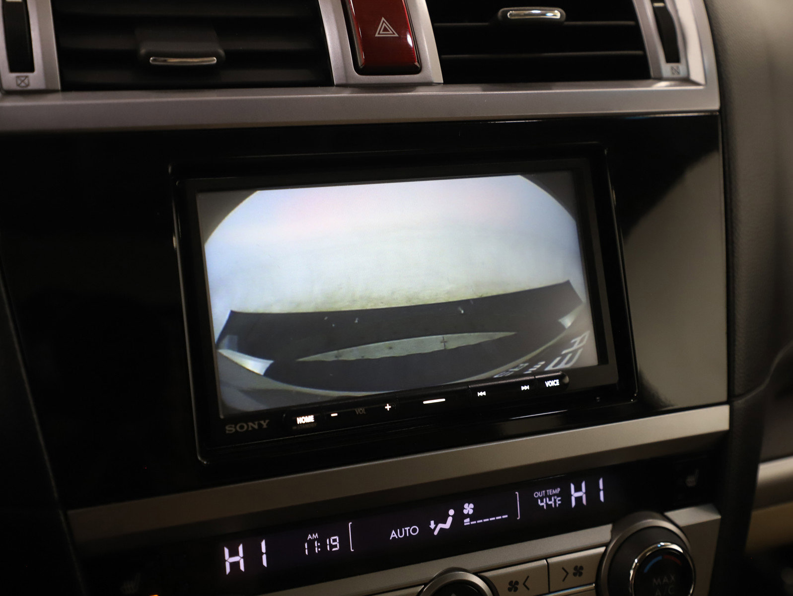 Used 2015 Subaru Outback 2.5i Limited image 23