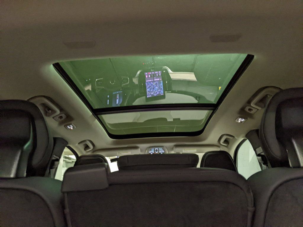 New 2025 Volvo XC90 T8 Core w/ Climate Package image 14