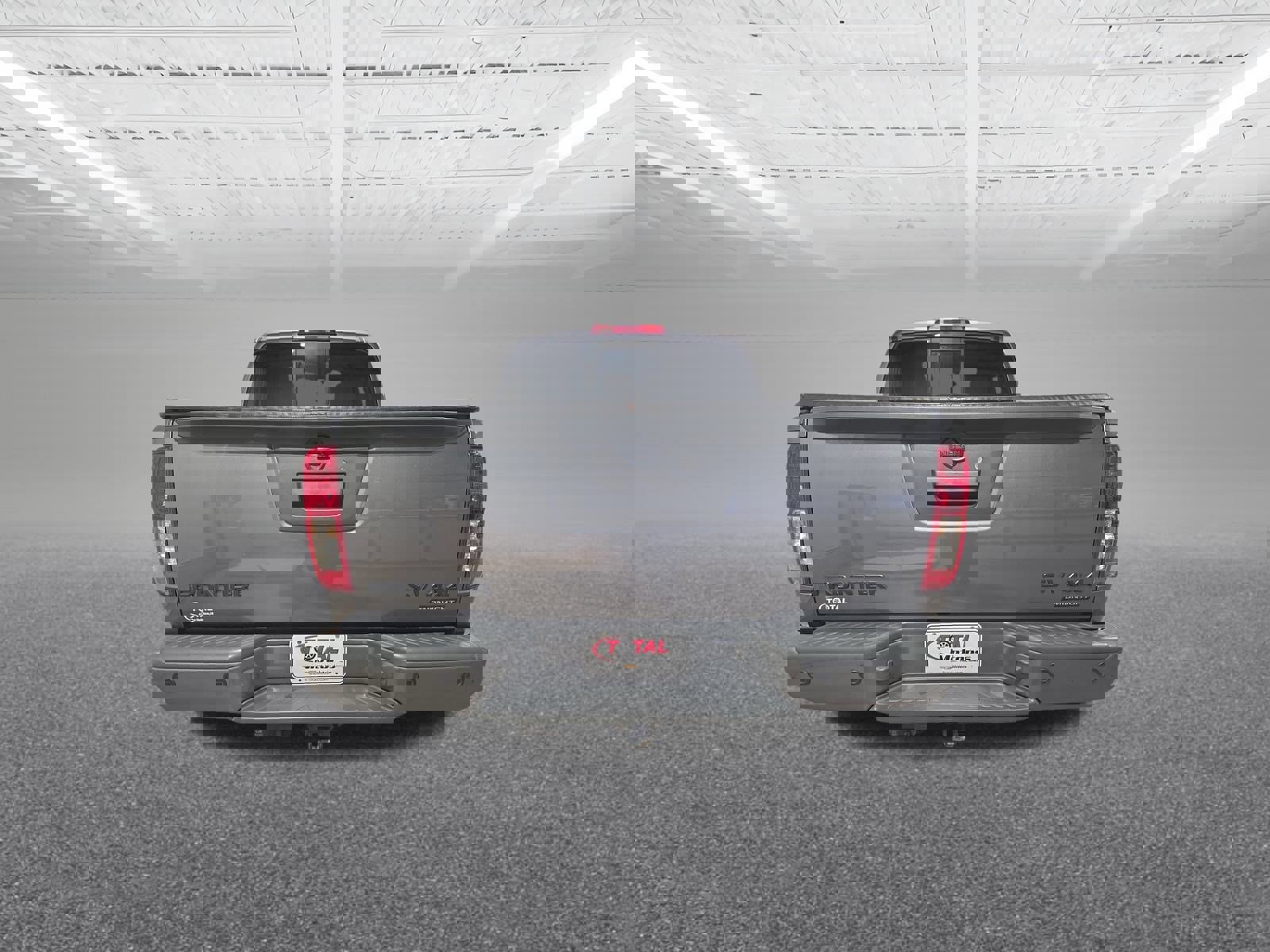 Used 2020 Nissan Frontier SV w/ Midnight Edition Floor Mats image 7