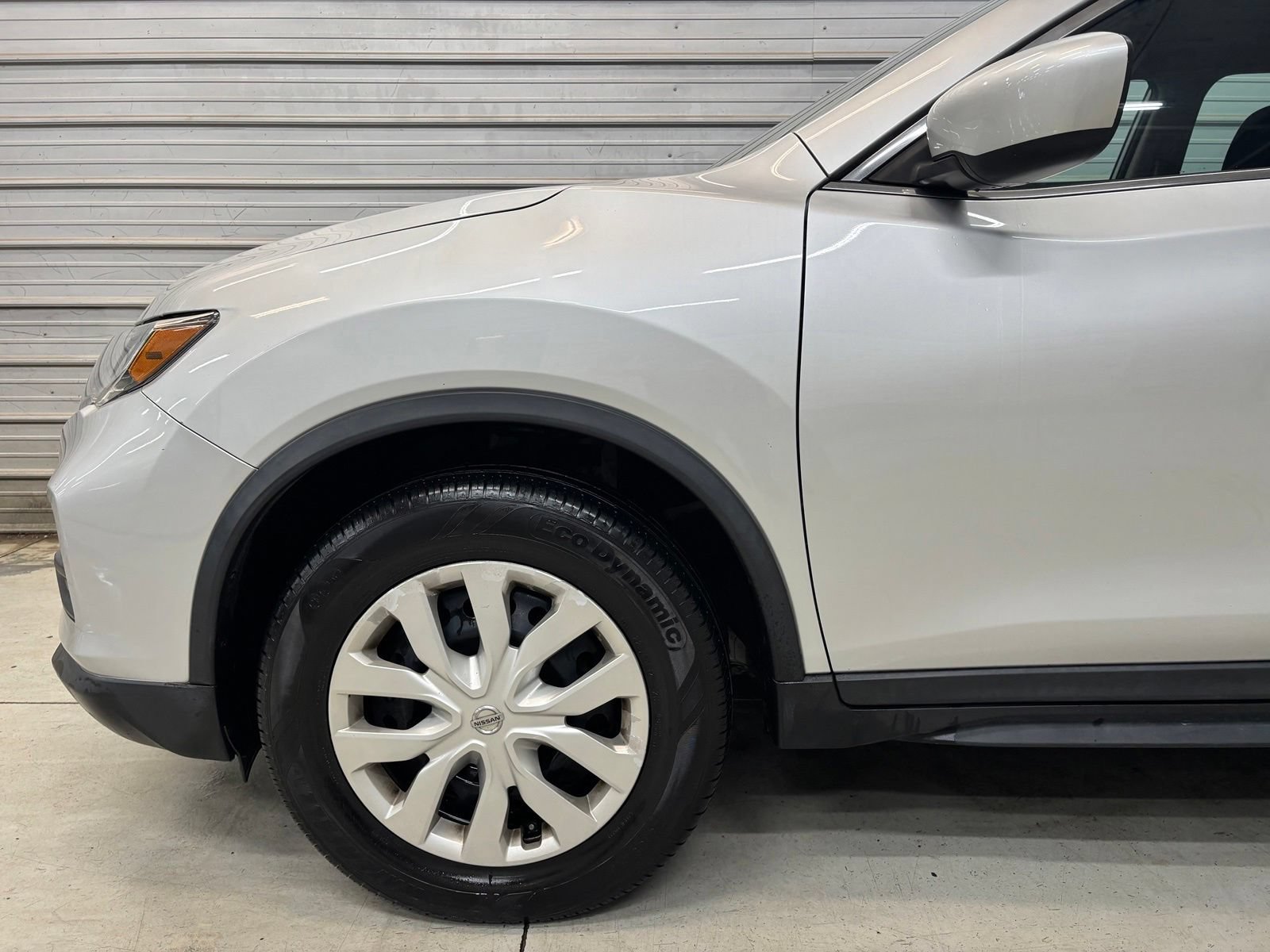 Used 2019 Nissan Rogue S AWD/4WD image 4