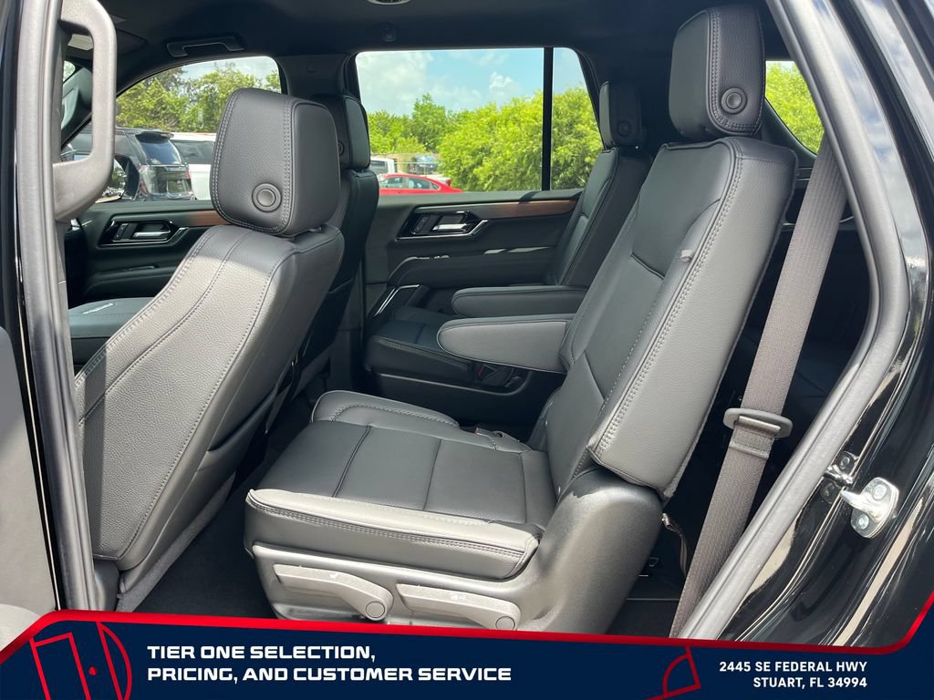 New 2026 GMC Yukon Denali w/ LPO, Floor Liner Package RWD image 11