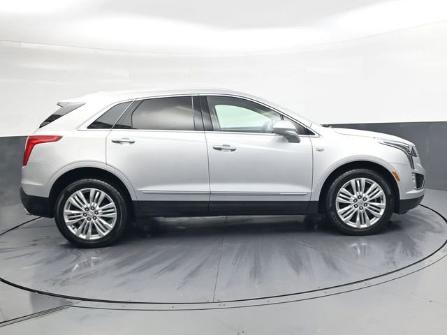 Used 2019 Cadillac XT5 Premium Luxury image 3