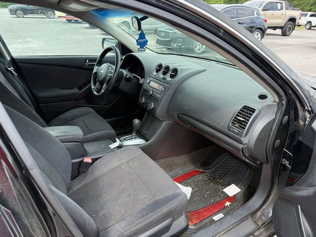Used 2012 Nissan Altima 2.5 S FWD image 8