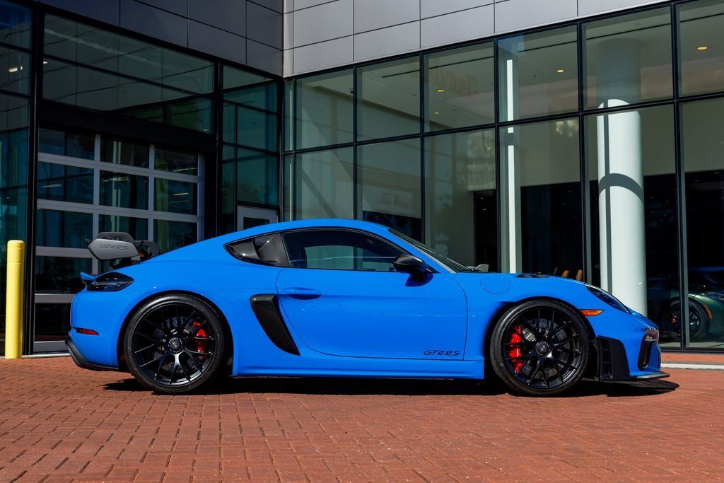 Used 2024 Porsche 718 Cayman GT4 RS image 6