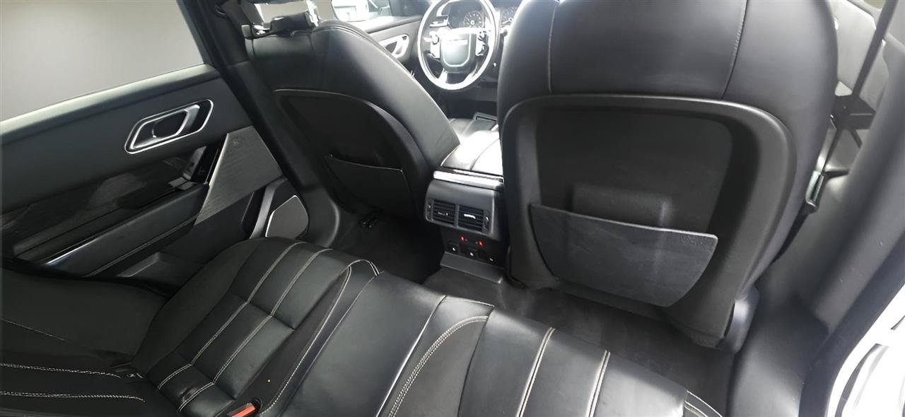 Used 2020 Land Rover Range Rover Velar R-Dynamic S AWD/4WD image 31
