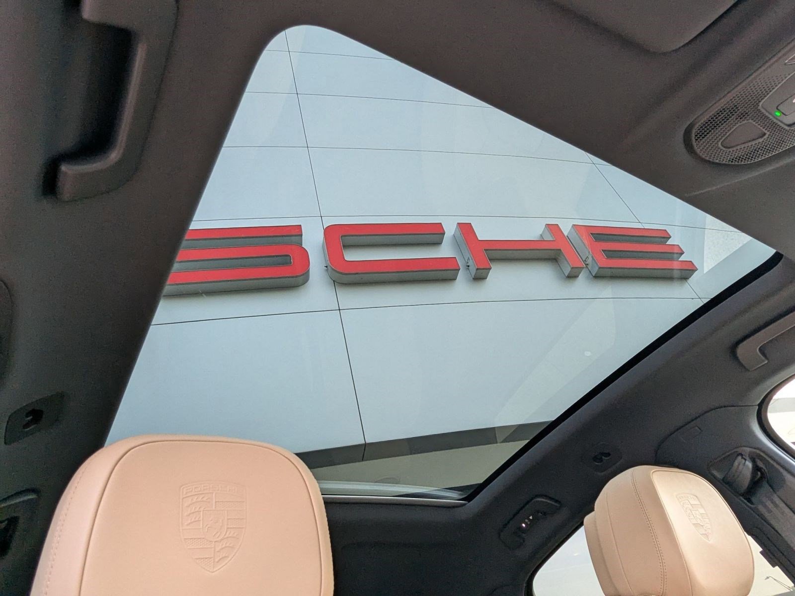 New 2026 Porsche Cayenne E-Hybrid image 27