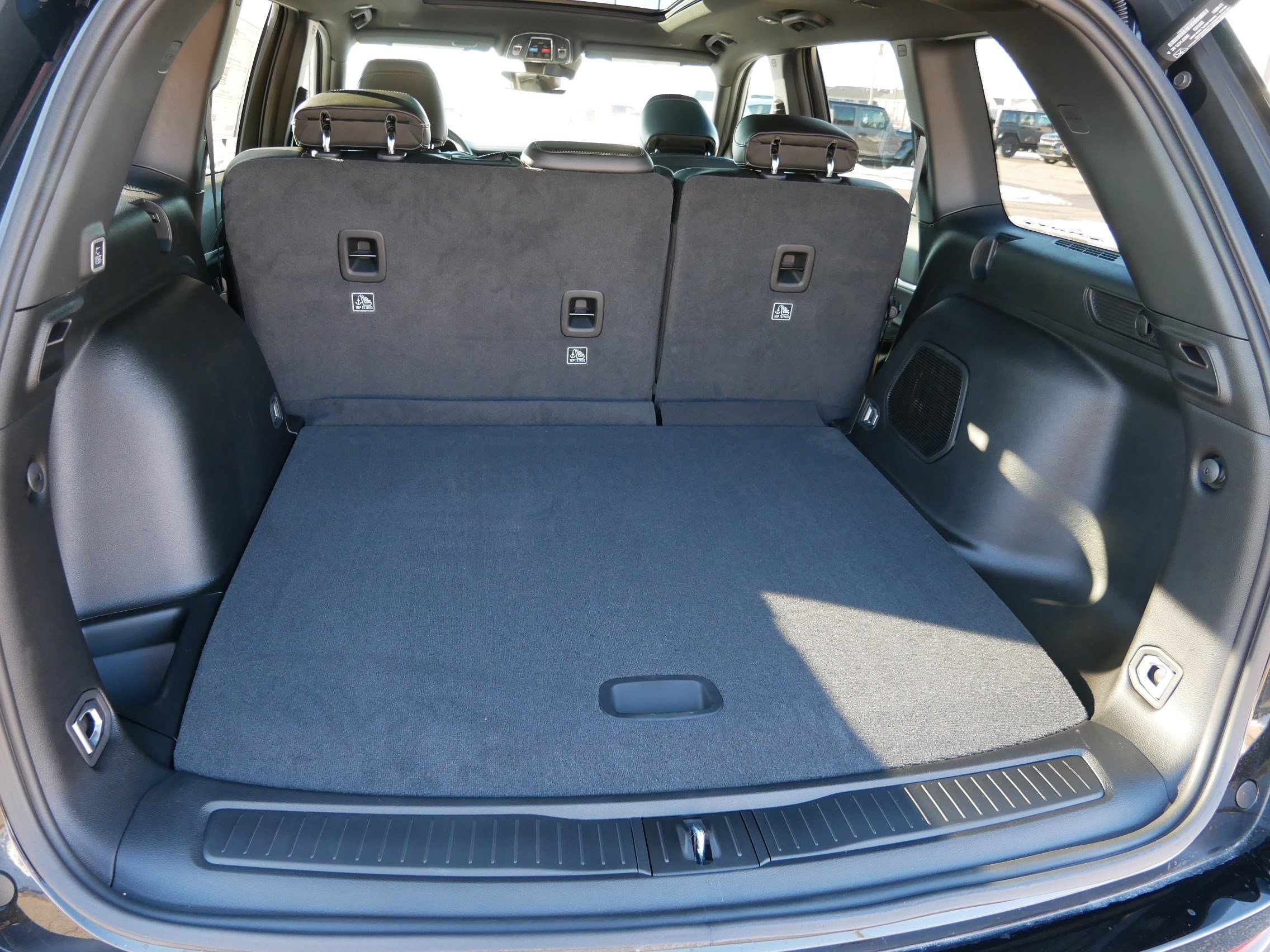 New 2026 Jeep Grand Cherokee Limited w/ Limited Altitude Package image 6