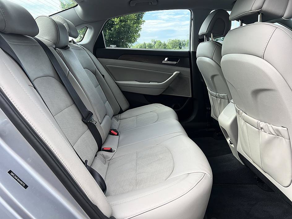 Used 2017 Hyundai Sonata Sport w/ Value Edition Package 02 FWD image 20