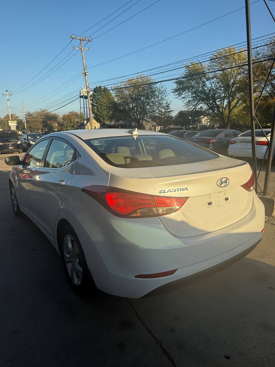 Used 2016 Hyundai Elantra Value Edition FWD image 4