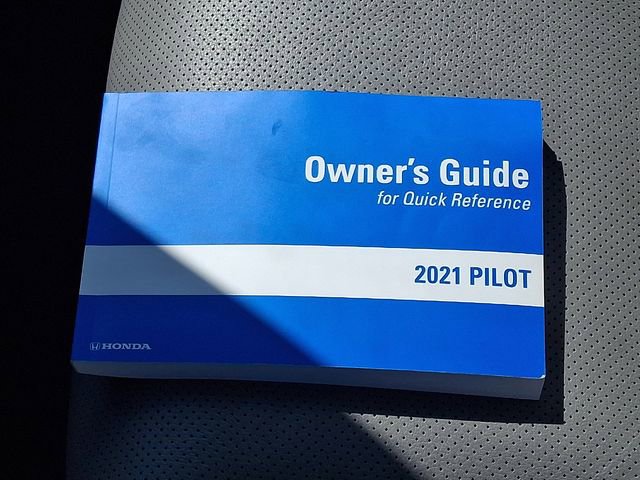 Used 2021 Honda Pilot Elite image 27