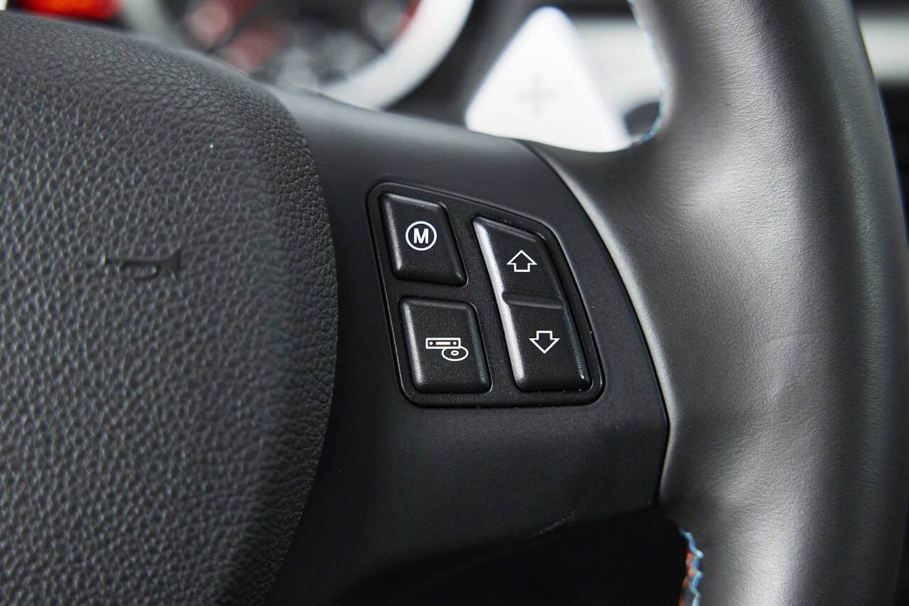 Used 2013 BMW M3 Coupe RWD image 47