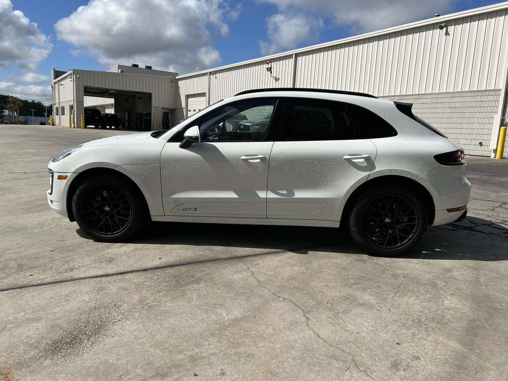 Used 2017 Porsche Macan GTS AWD/4WD image 6