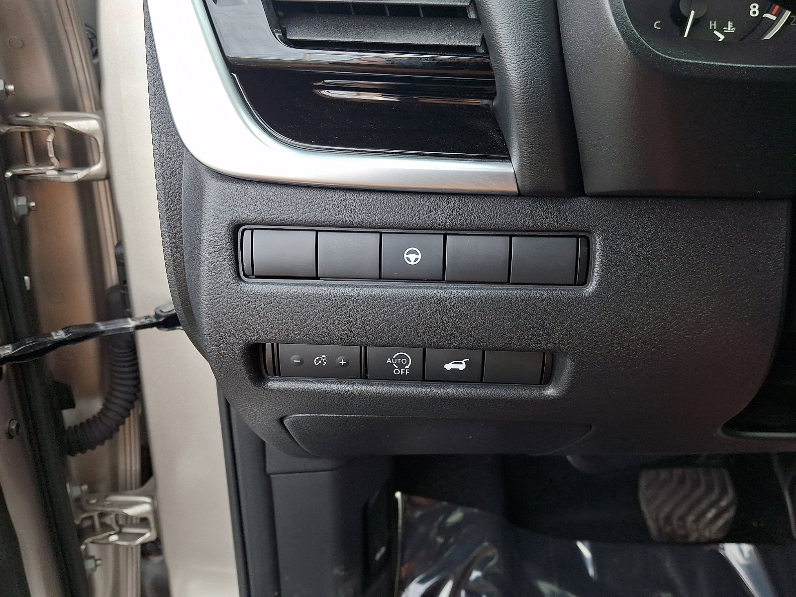 Certified 2023 Nissan Rogue SL AWD/4WD image 25