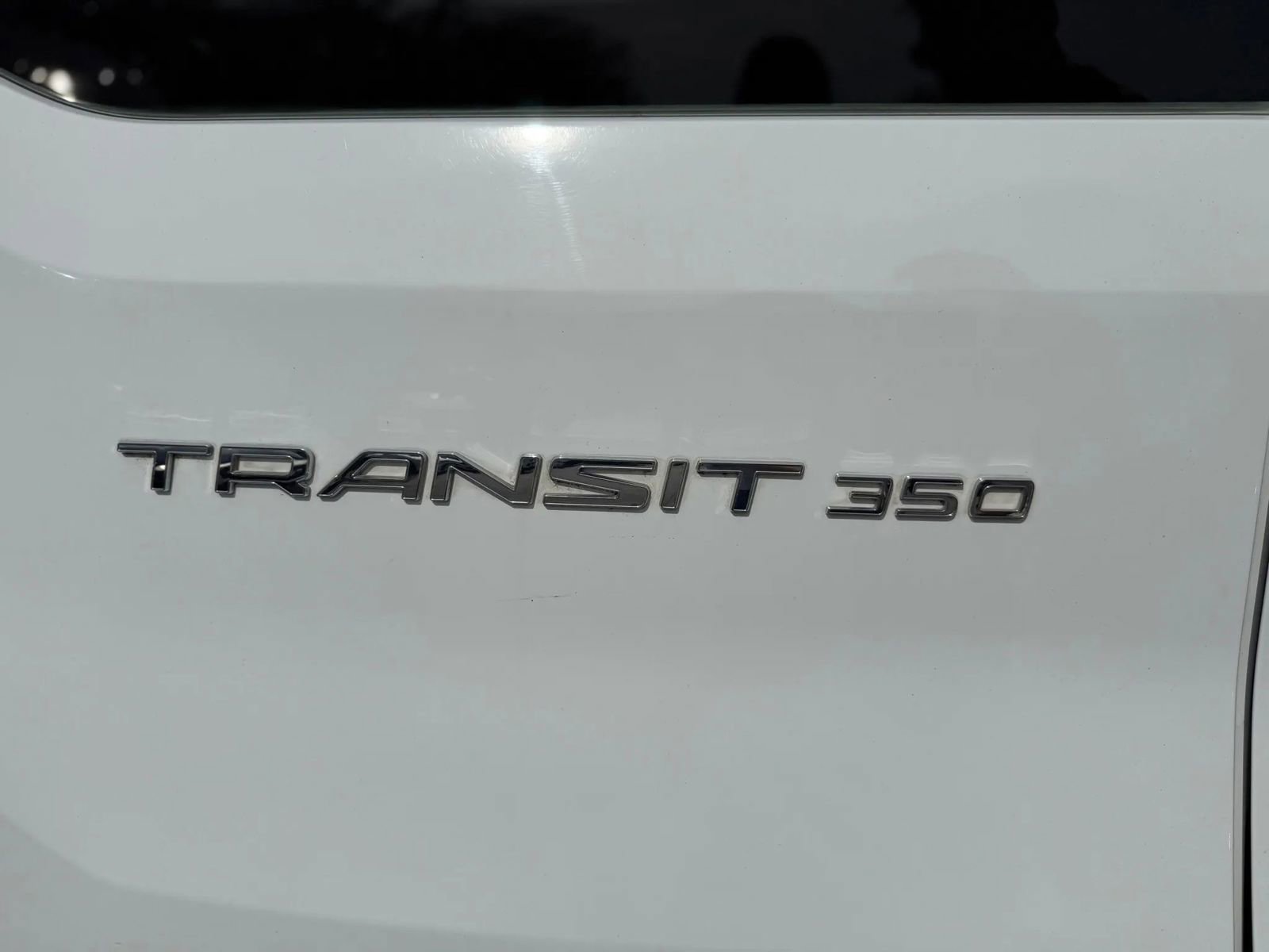 Used 2021 Ford Transit 350 XLT RWD image 7