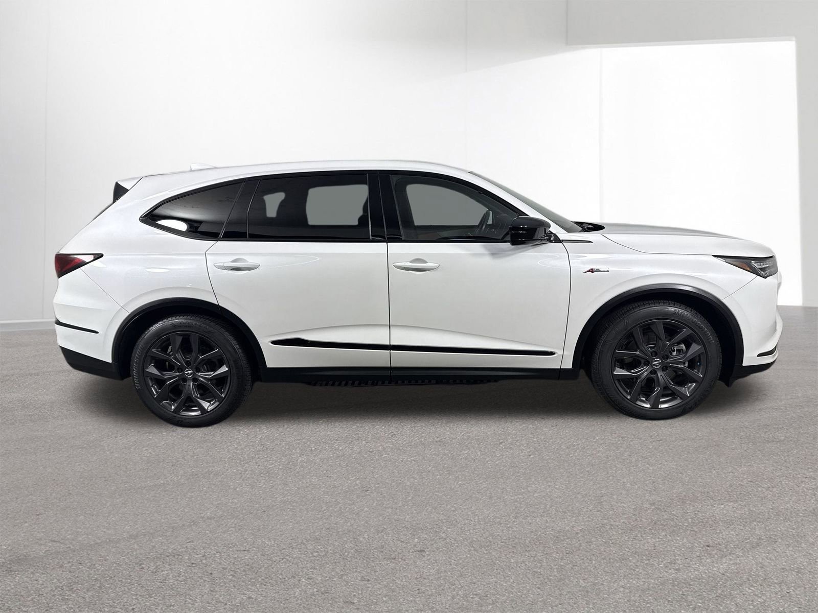 Used 2024 Acura MDX A-Spec image 36