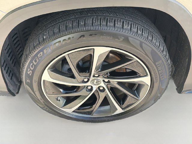 Used 2018 Lexus RX 350 AWD w/ Luxury Package image 41