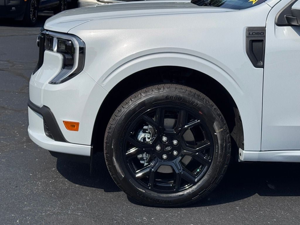 New 2026 Ford Maverick Lobo AWD/4WD image 36